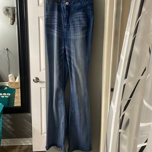 Almost famous blue jeans size 5